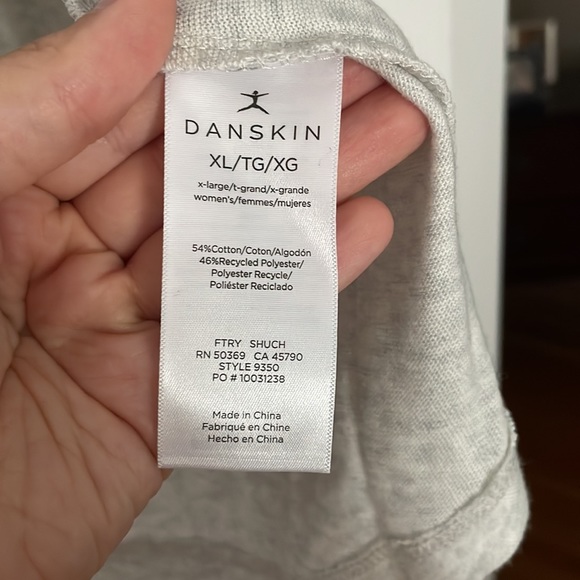 NWT Danskin Muscle Tank Size XL in Oatmeal Heather Color - Picture 5 of 6
